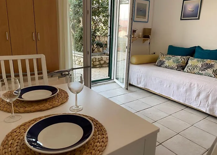 Lucia Apartament *